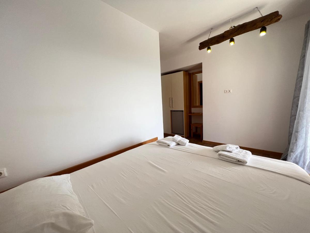 Argileos Apartman Himara Kültér fotó